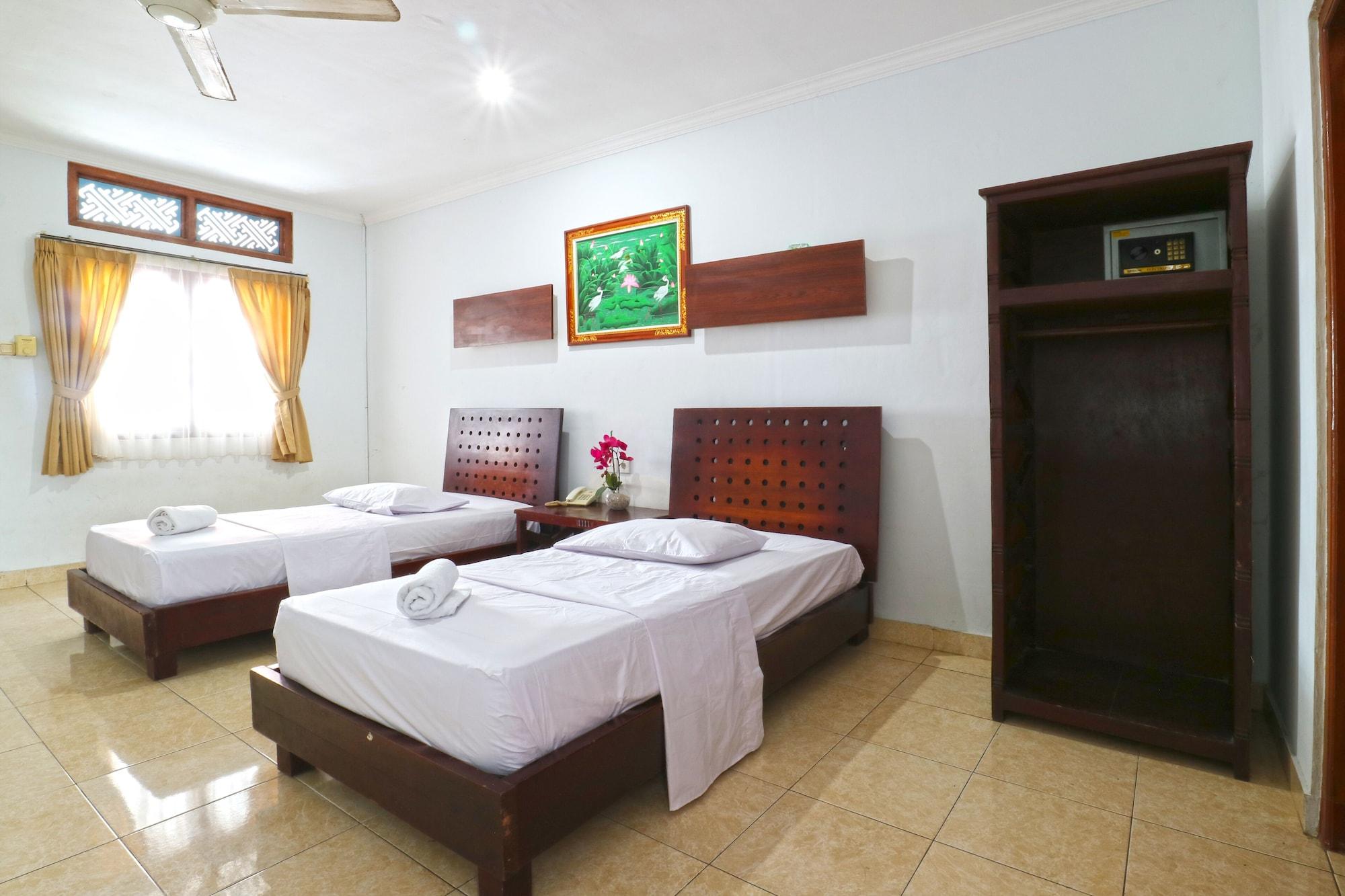 Gemini Star Hotel Kuta Lombok Kültér fotó